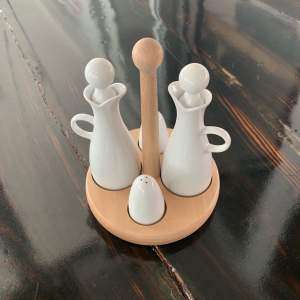 Набір для спецій + підставка (дерев'яна)  Lubiana Ewa 1/4 - L32504E