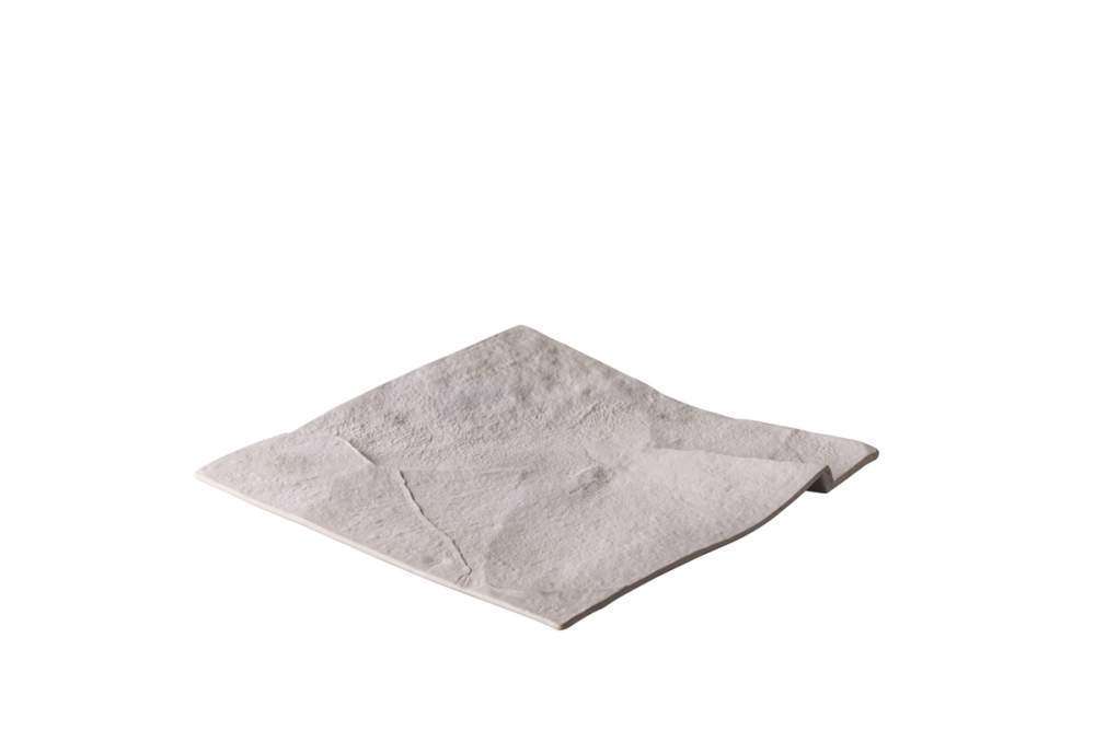 Тарілка мілка квадратна Studio Raw stone rustic 22 см white RD19247