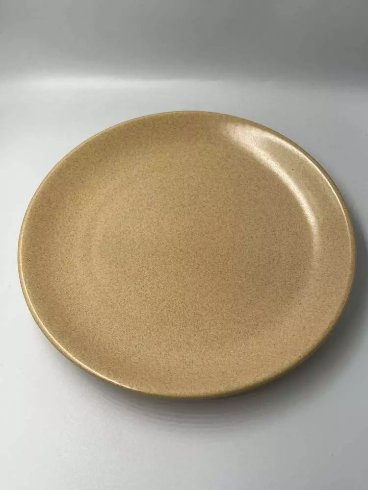 Тарілка мілка Boleslawiec 19,5 см GU - 814 (бежева) - Фото 1