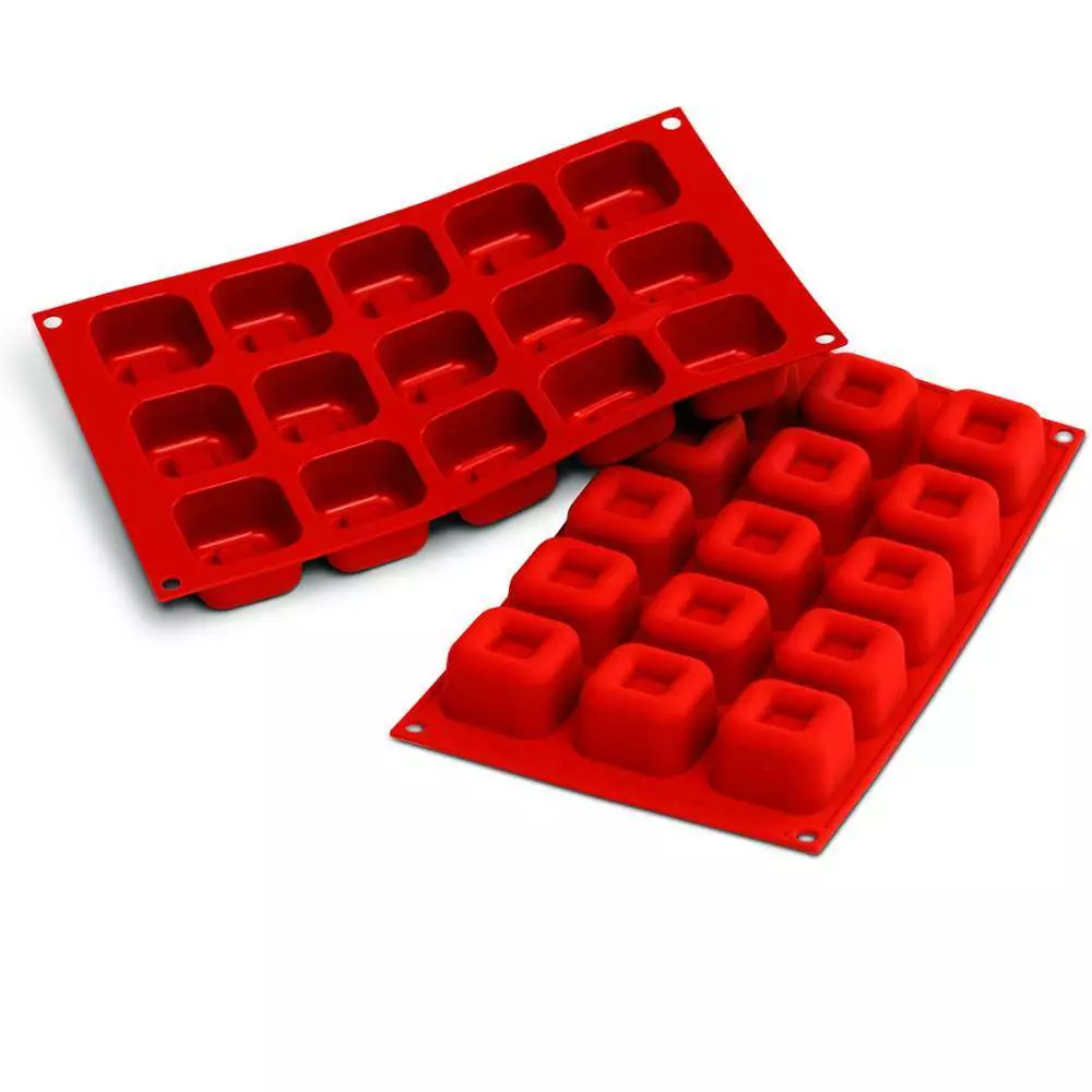 Силіконова форма для десертів MEDIUM SQUARE SAVARIN Silikomart - SF081/C