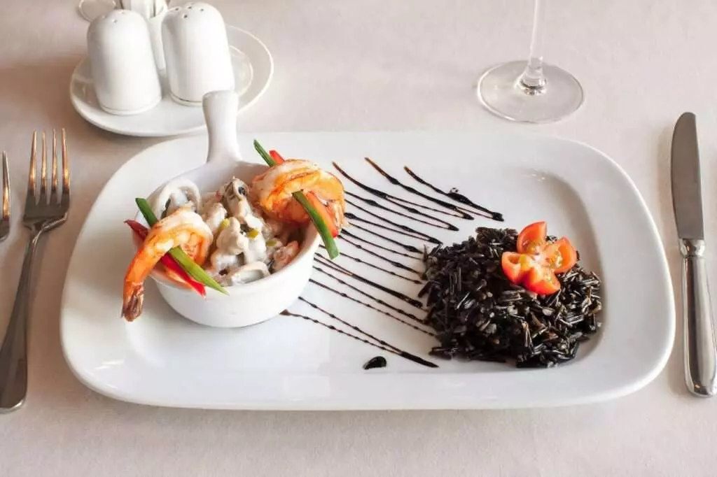 сервірування столу