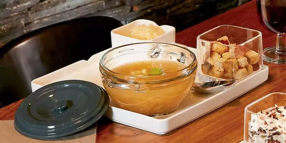 Блюдо для подачи супа Блюдо для подачи супа